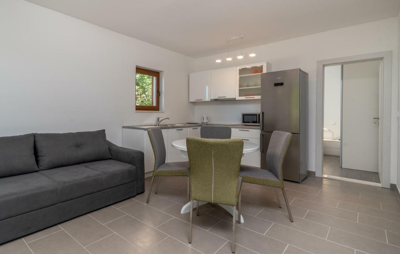 Apartamento Kiwi Trogir Exterior foto