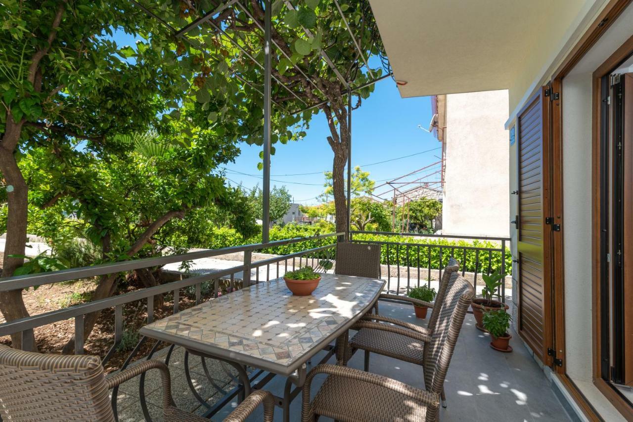 Apartamento Kiwi Trogir Exterior foto