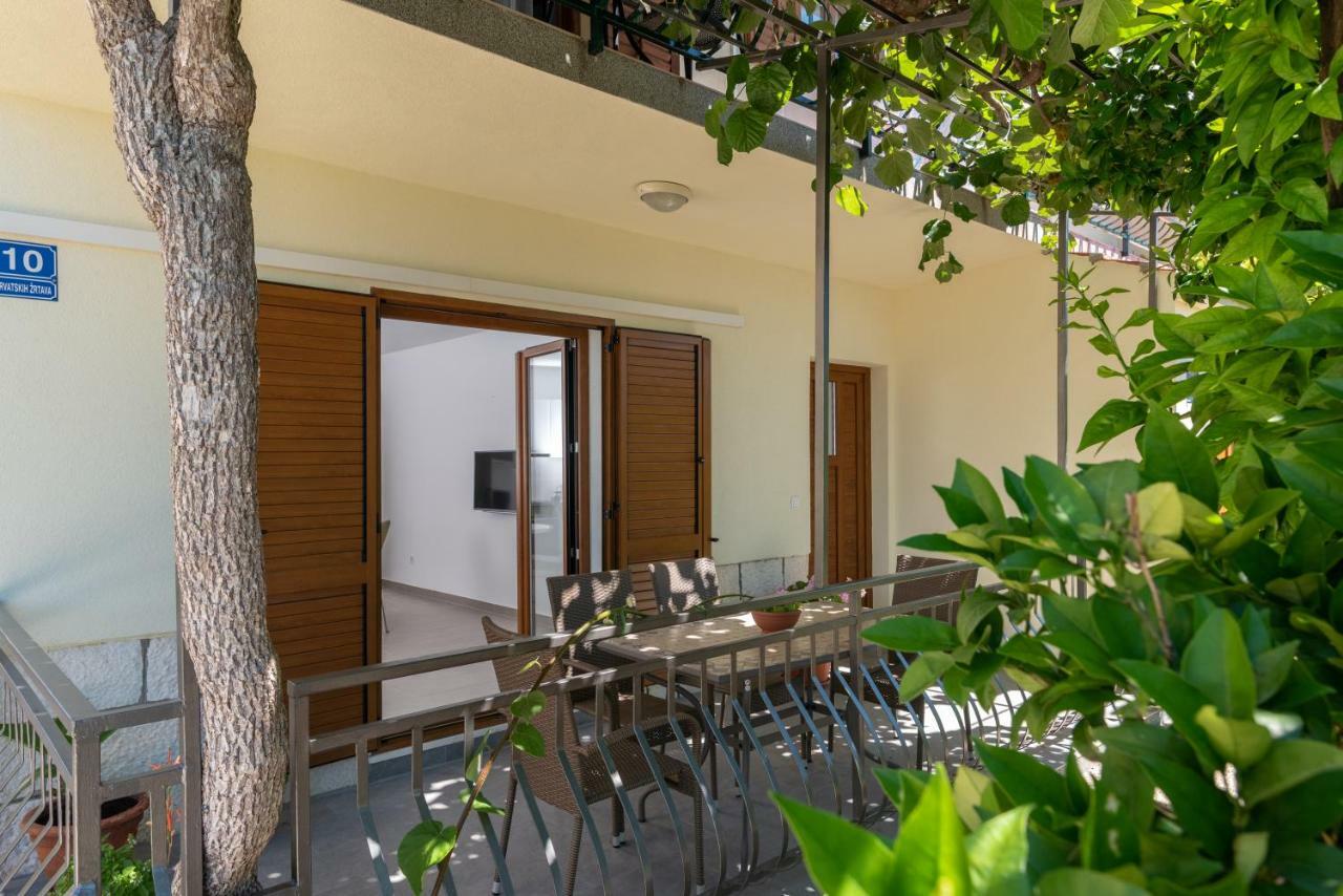 Apartamento Kiwi Trogir Exterior foto